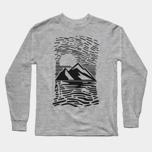 The mountains are barren in the heat of the day Long Sleeve T-Shirt